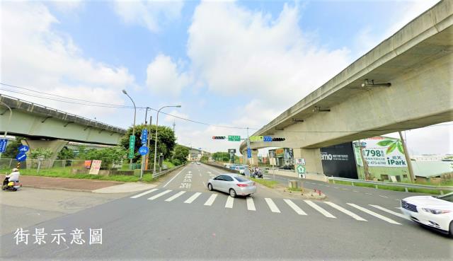 近林口交流道三角窗角地