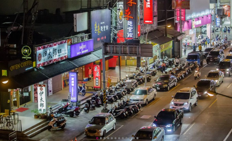 桃園中正路不是一條線,是一張「分段兌現」的時間表:綠線四階段通車,重新看懂核心軸線的卡位順序