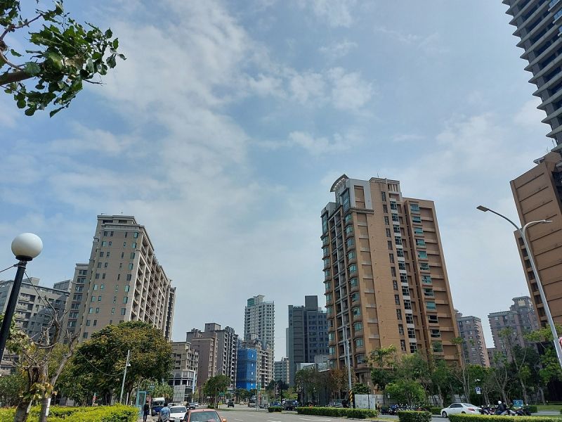 新竹房市2026:蛋黃、蛋白、蛋殼怎麼分?新豐、湖口還值得追嗎?