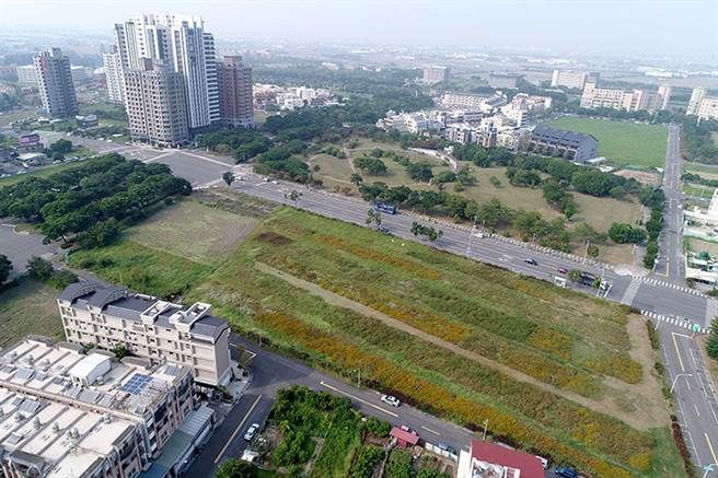 高雄新市鎮2026三大進度:374地上權、390分標、三期365億,從題材到執行一次看