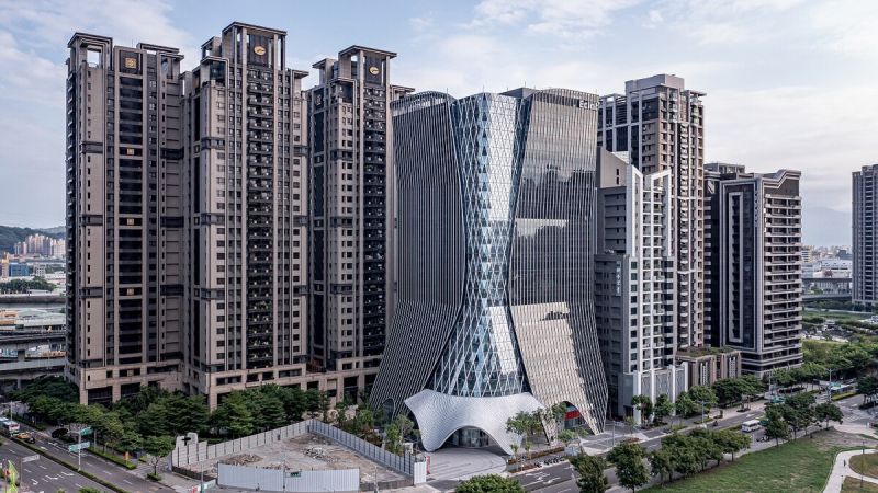輝達總部效應發酵,北士科會取代南港嗎?2026商辦雙核心與投資風險解析