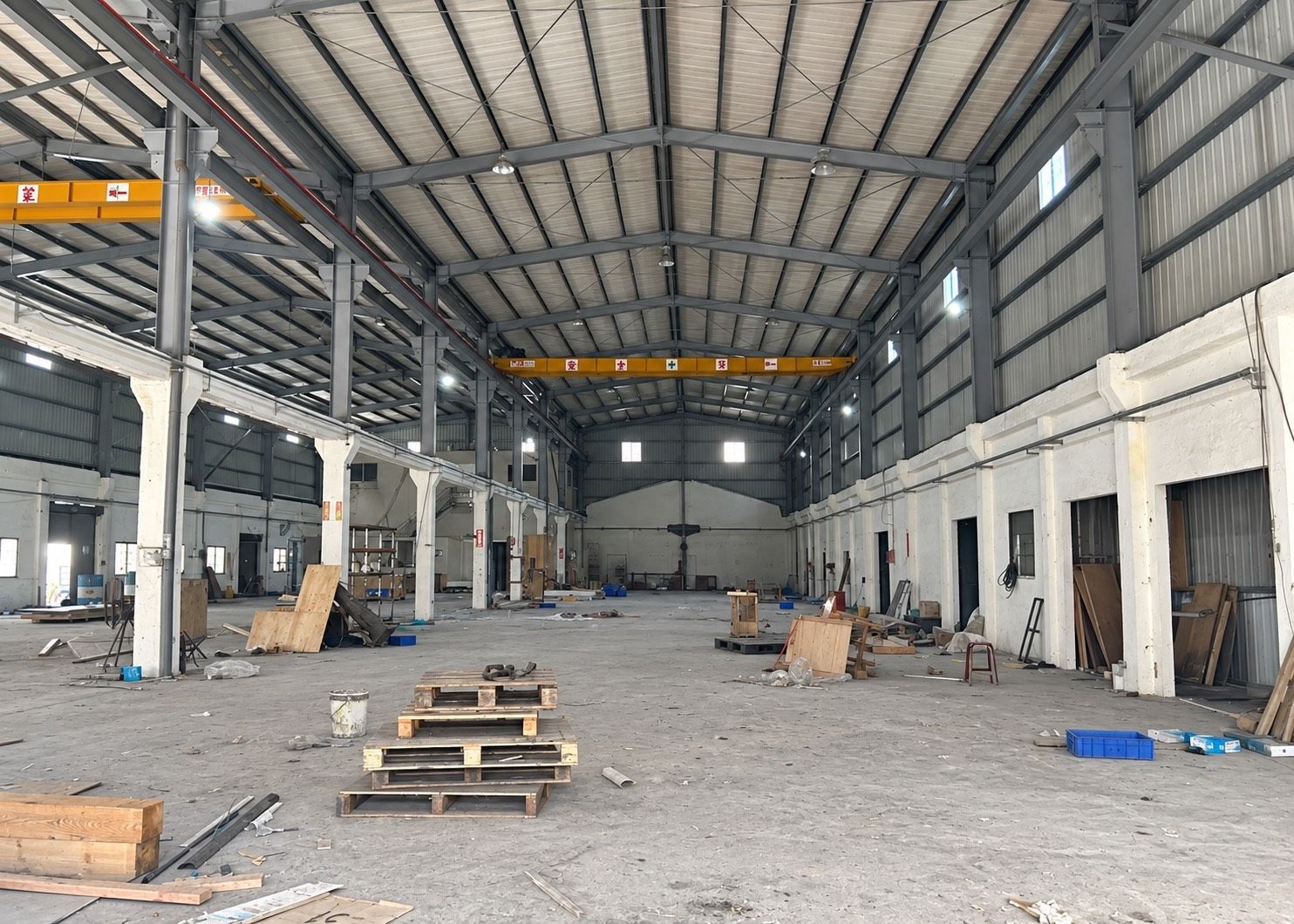 八德近交流道合法挑高天車廠出租,八德區介壽路附近廠房出租
