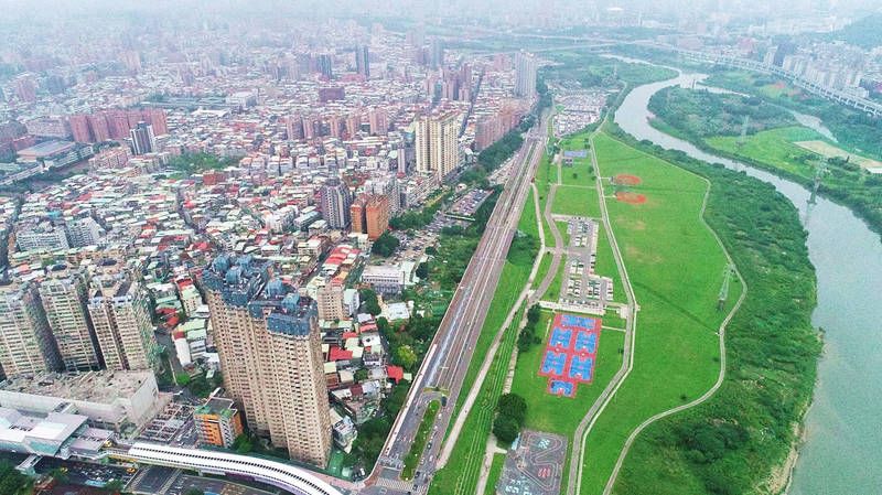 中和秀朗橋北側區段徵收完工後,房價、土地標售與668戶供給怎麼看